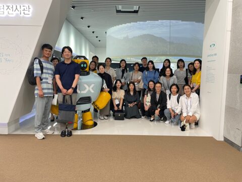 2023년 「전문도서관경영」교육 과정 실시